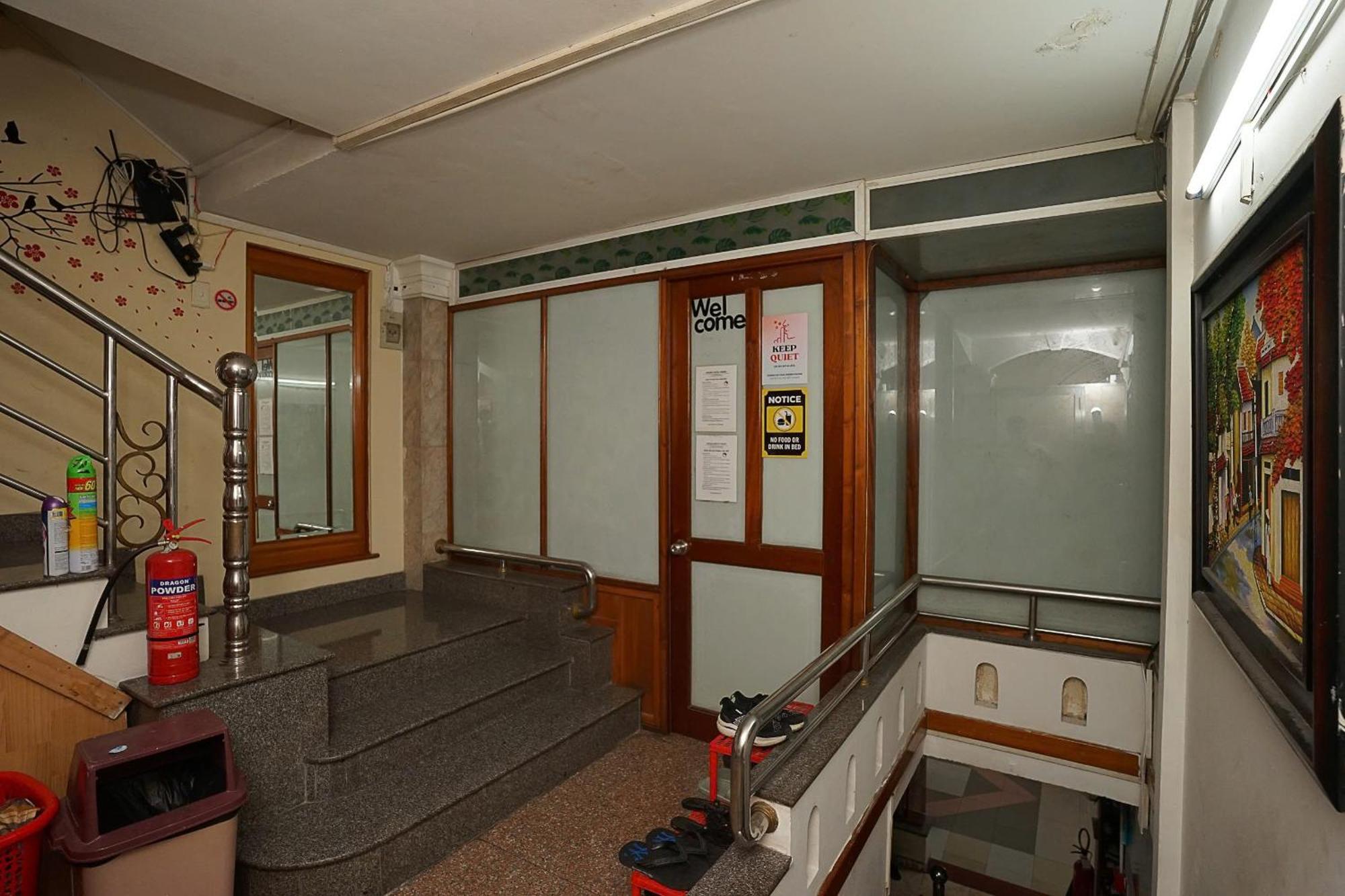 Sakura Hostel Saigon Ho Chi Minh-stad Buitenkant foto